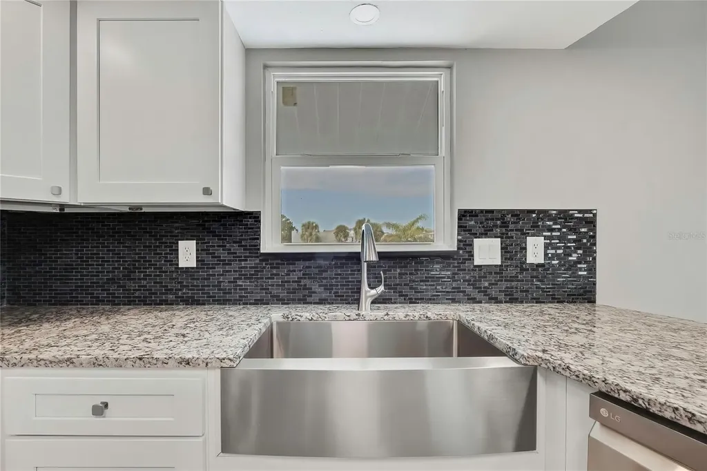 6703 Seaview Boulevard Hudson FL 34667