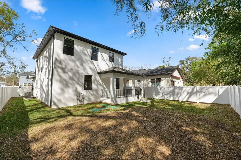 7304 Ardenwood Tampa FL 33625