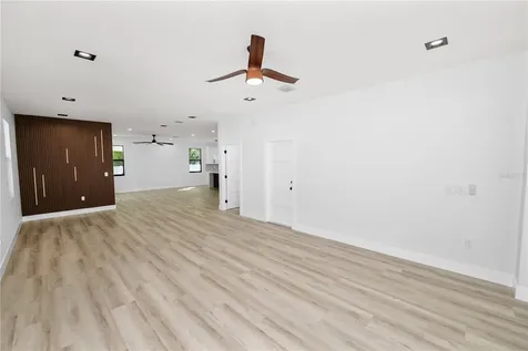 7304 Ardenwood Tampa FL 33625