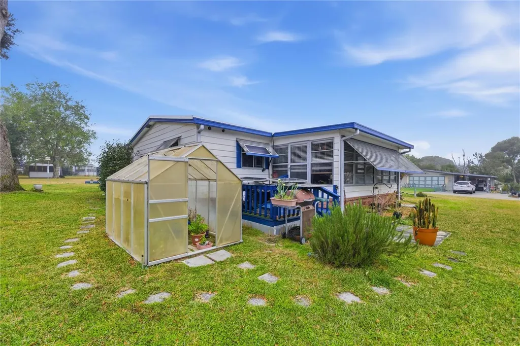6450 NE 1st Lane Ocala FL 34470
