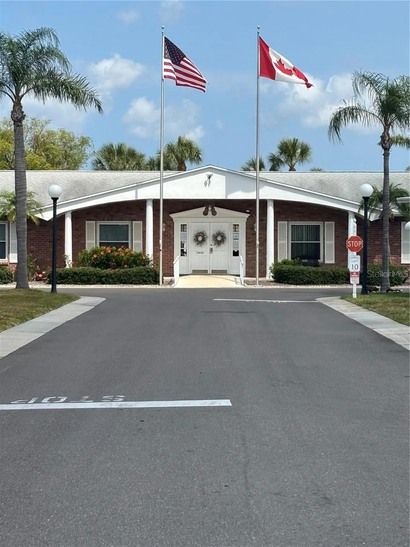 7901 40th Avenue N St Petersburg FL 33709