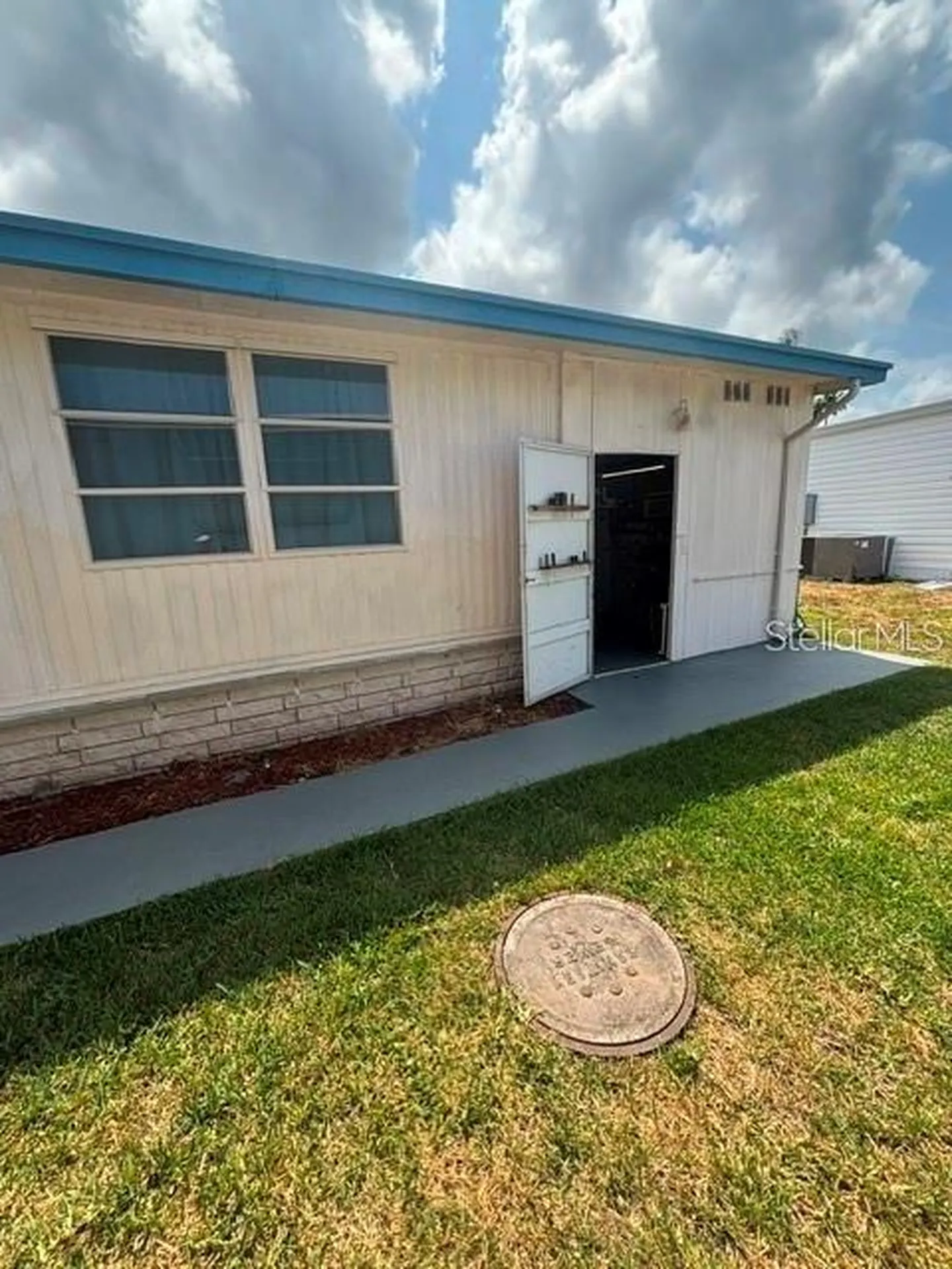 7901 40th Avenue N St Petersburg FL 33709