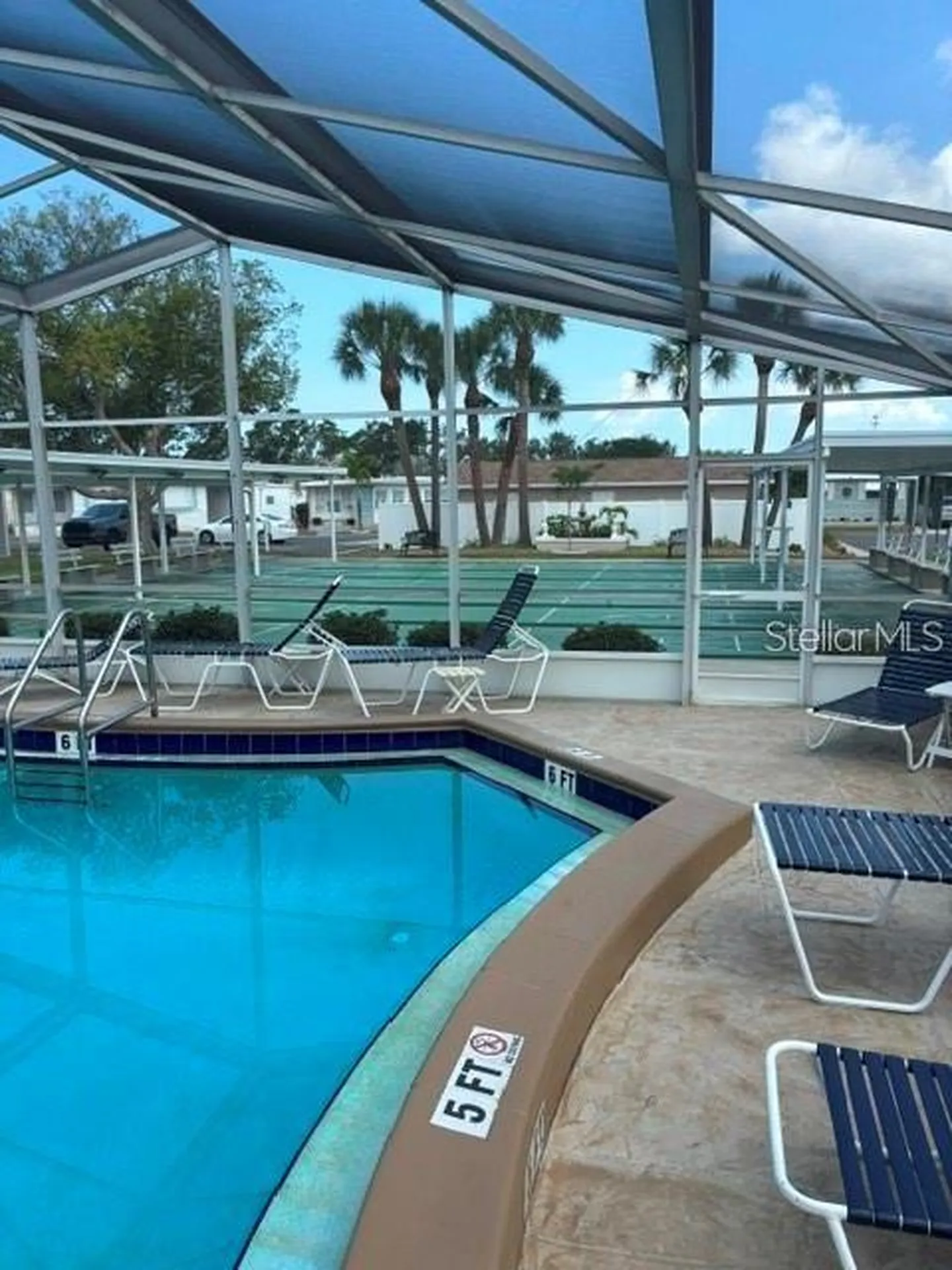 7901 40th Avenue N St Petersburg FL 33709