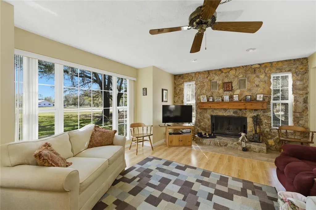 49 N Archwood Drive Inverness FL 34450