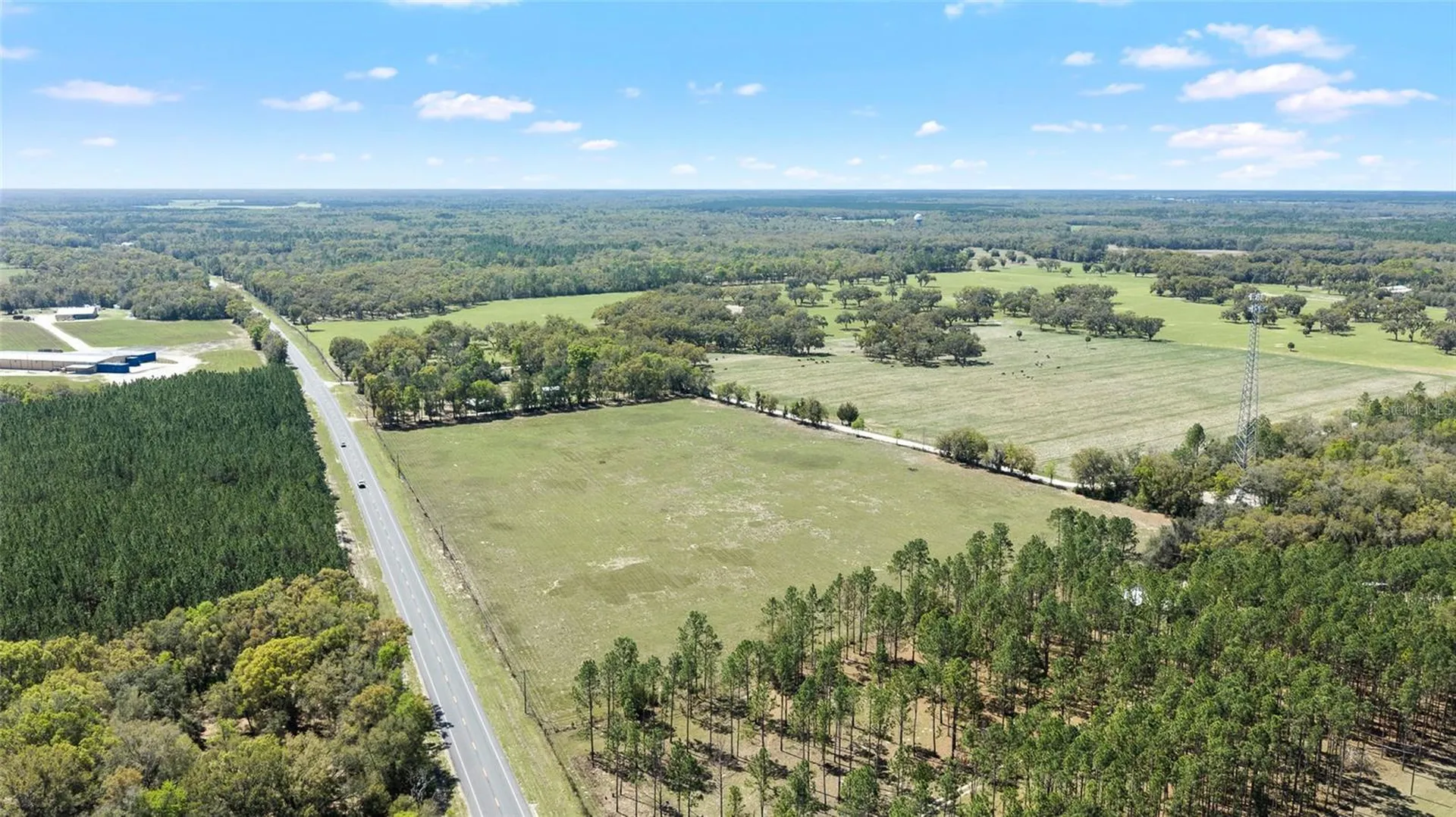 300 NE 708 Avenue Old Town FL 32680