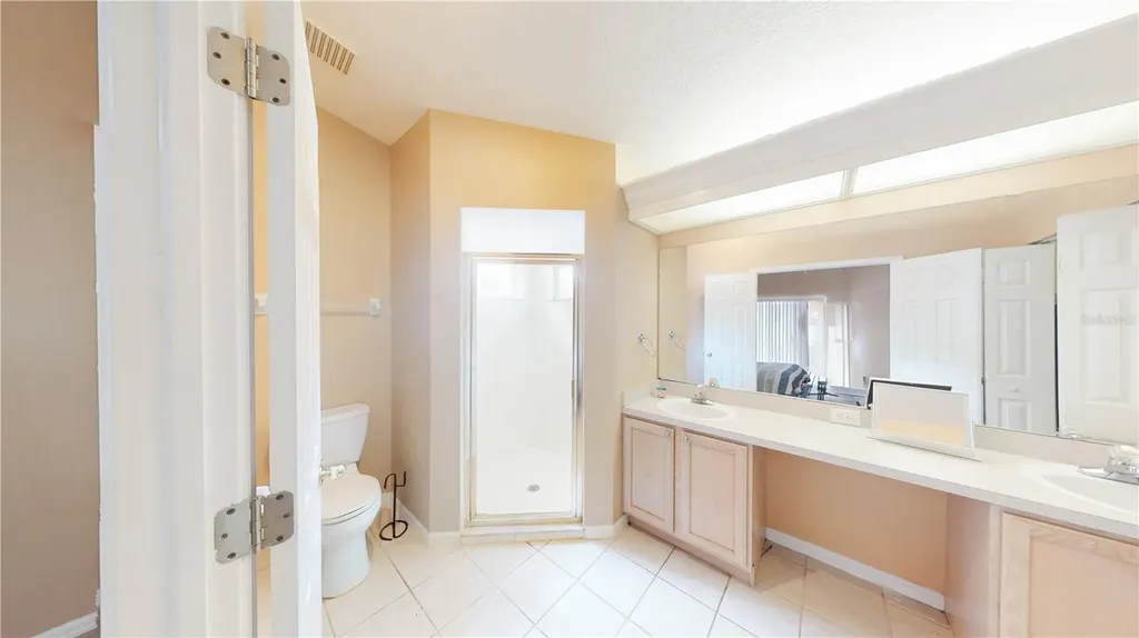 1103 Mallory Point Drive Valrico FL 33596