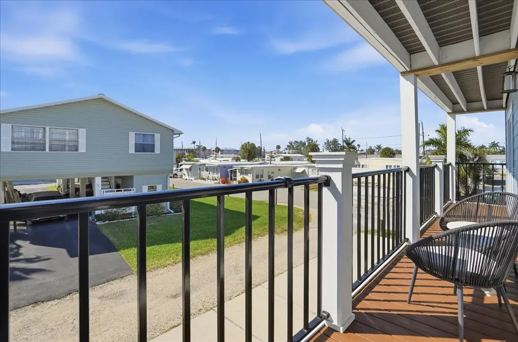 2518 Avenue B Bradenton Beach FL 34217