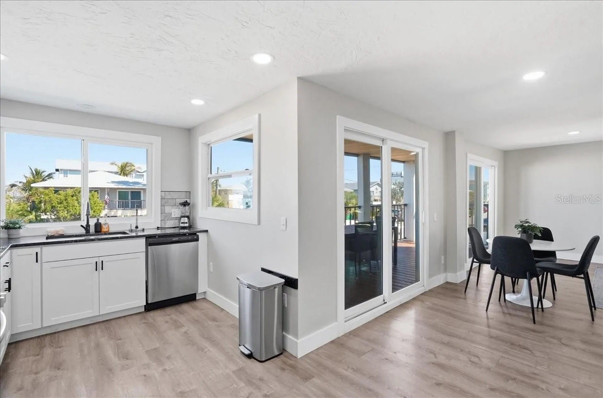 2518 Avenue B Bradenton Beach FL 34217