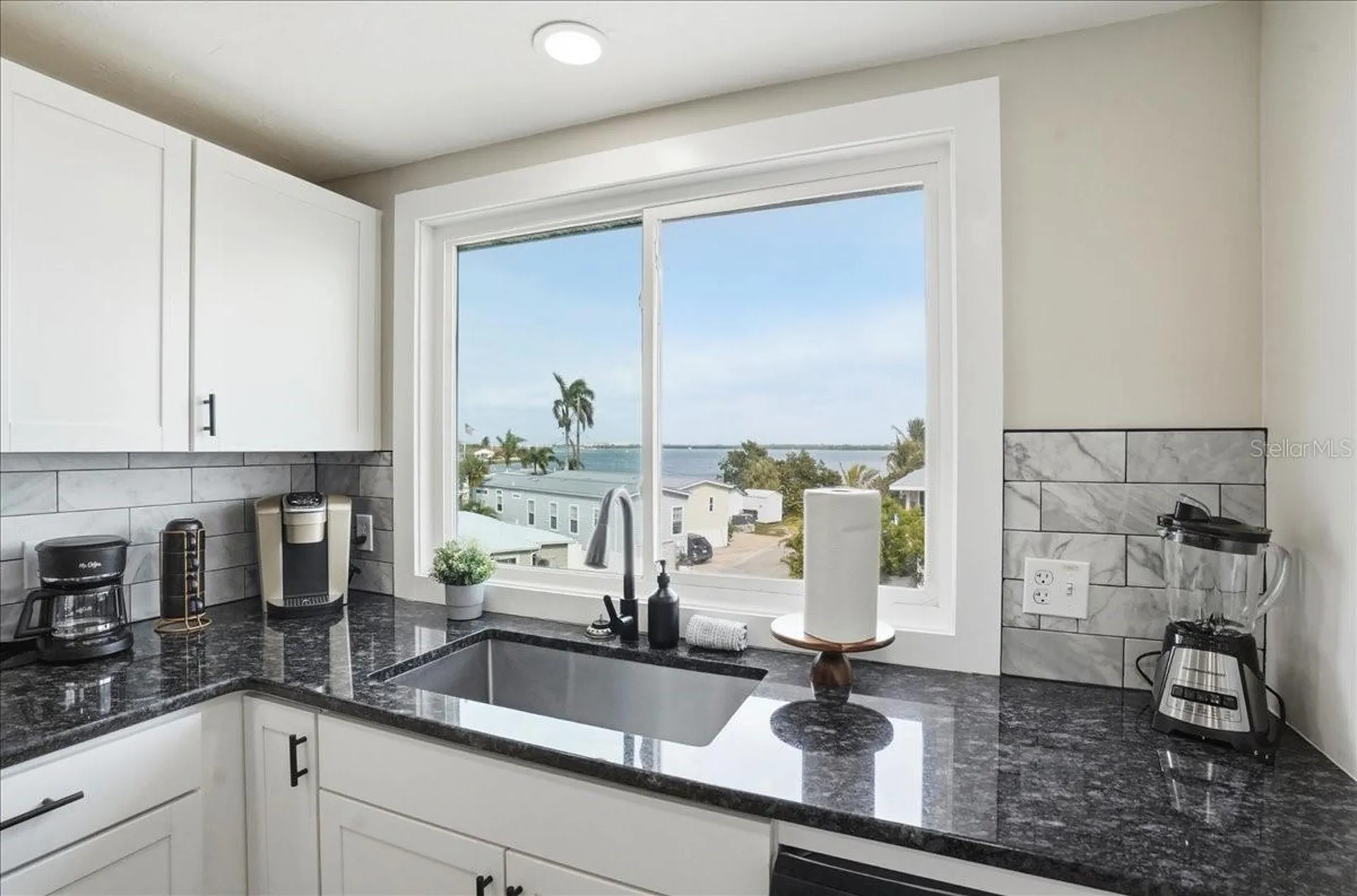 2518 Avenue B Bradenton Beach FL 34217