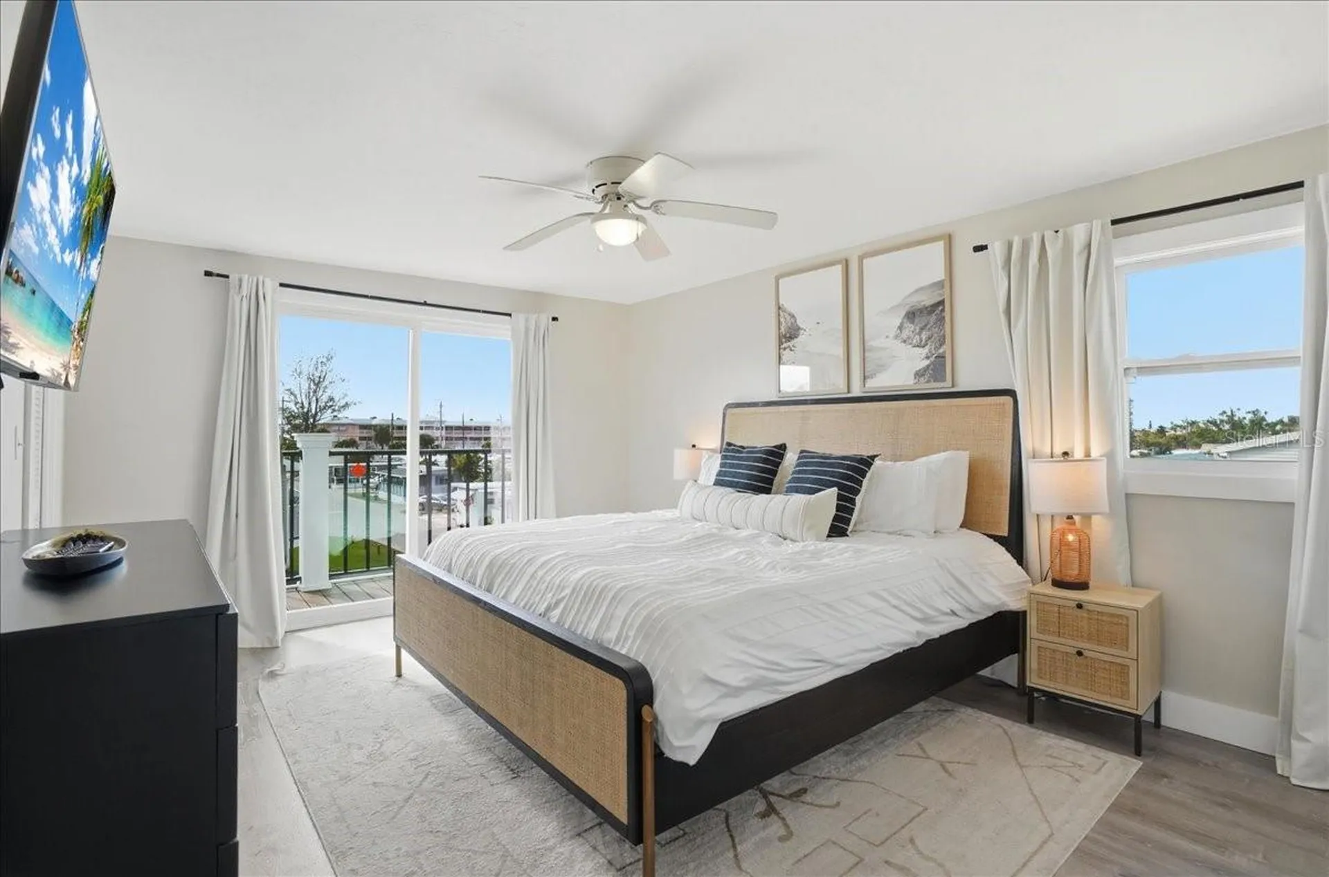 2518 Avenue B Bradenton Beach FL 34217