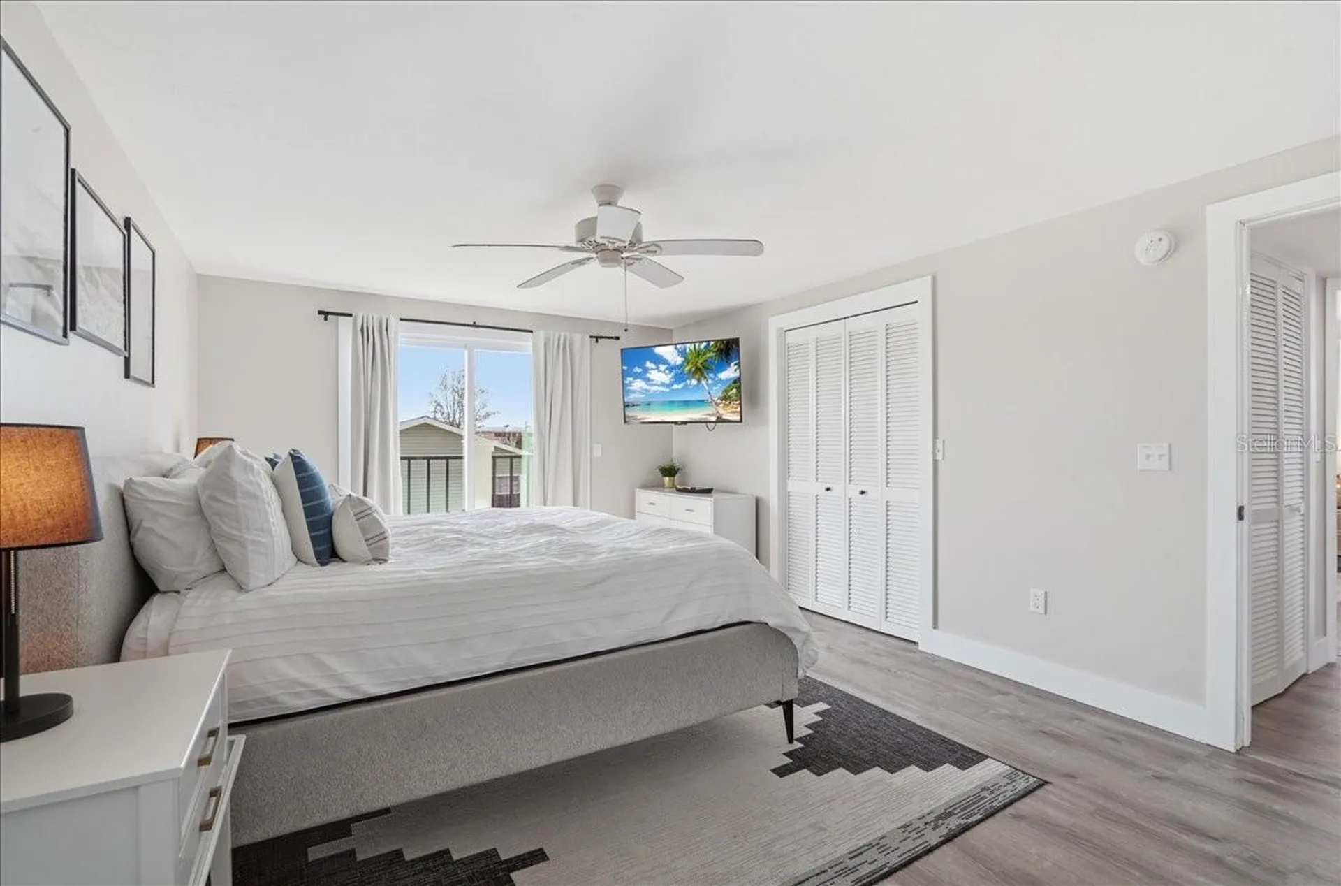 2518 Avenue B Bradenton Beach FL 34217