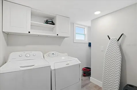2518 Avenue B Bradenton Beach FL 34217