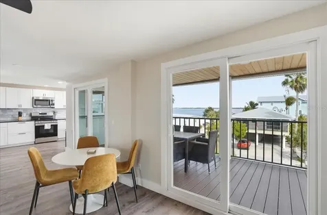 2518 Avenue B Bradenton Beach FL 34217