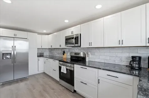 2518 Avenue B Bradenton Beach FL 34217