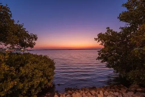 2518 Avenue B Bradenton Beach FL 34217