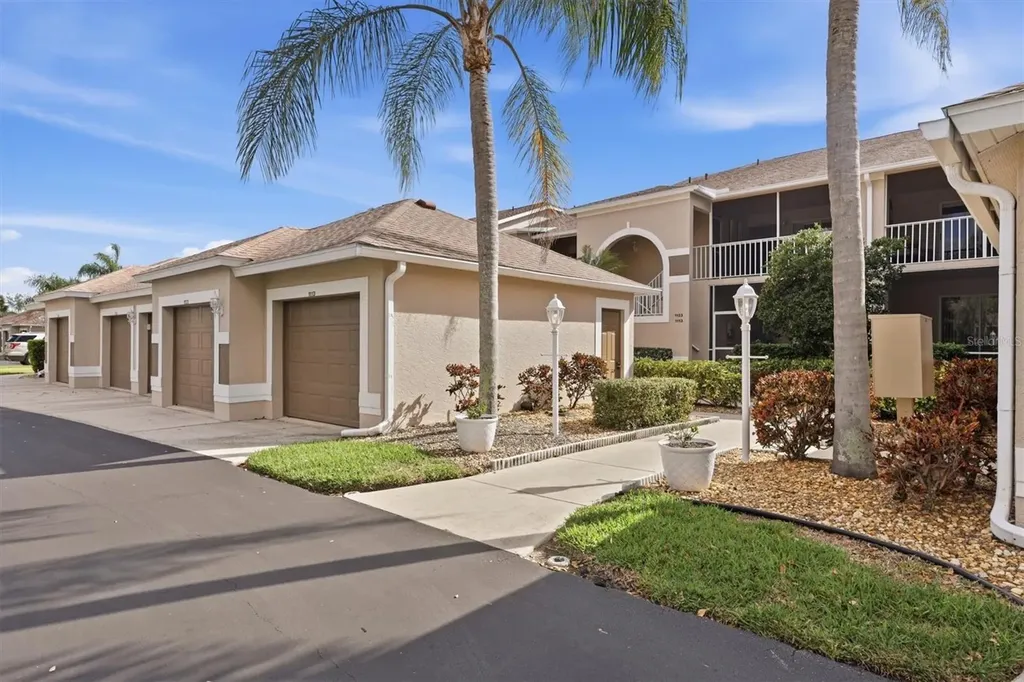 9631 Castle Point Drive Sarasota FL 34238