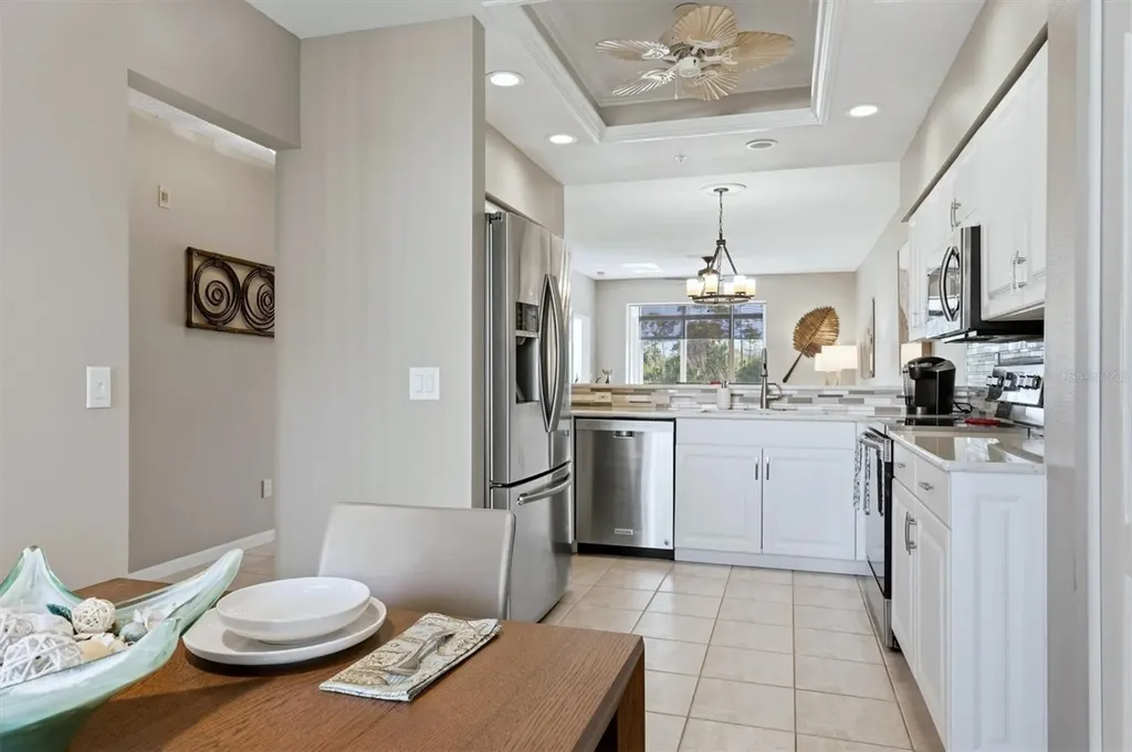 9631 Castle Point Drive Sarasota FL 34238