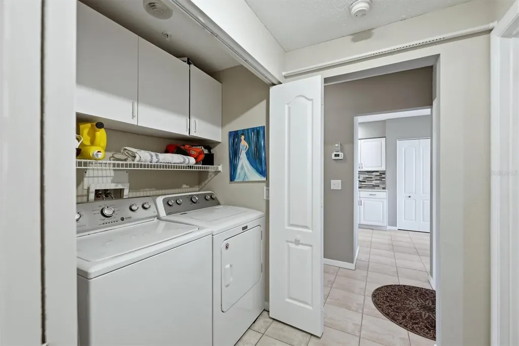9631 Castle Point Drive Sarasota FL 34238