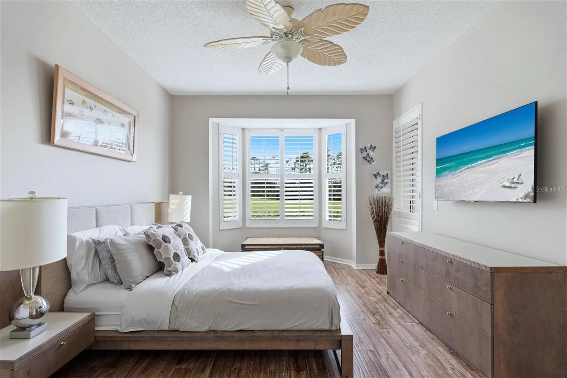 9631 Castle Point Drive Sarasota FL 34238