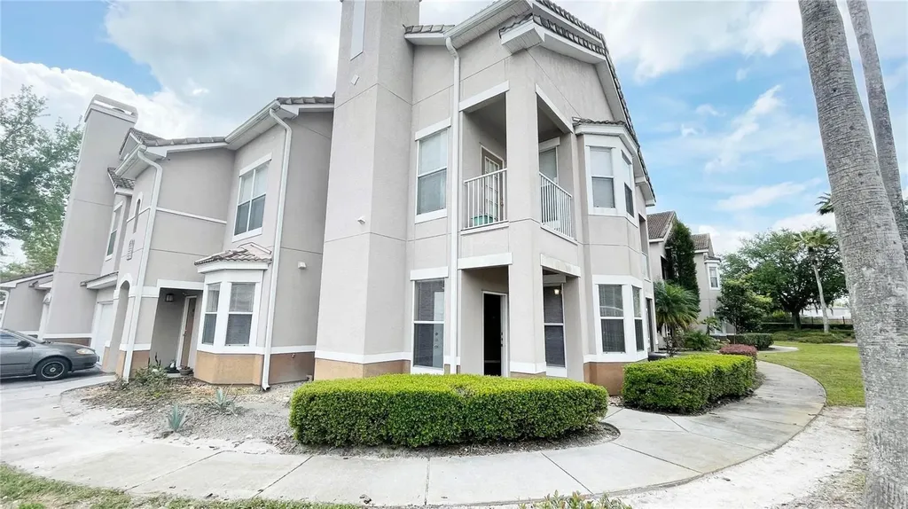 18022 Villa Creek Drive Tampa FL 33647