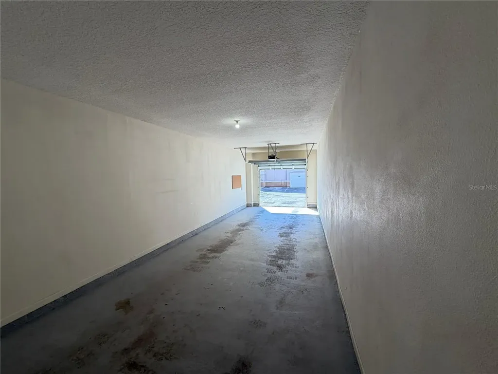 18022 Villa Creek Drive Tampa FL 33647