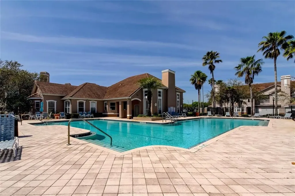 18022 Villa Creek Drive Tampa FL 33647