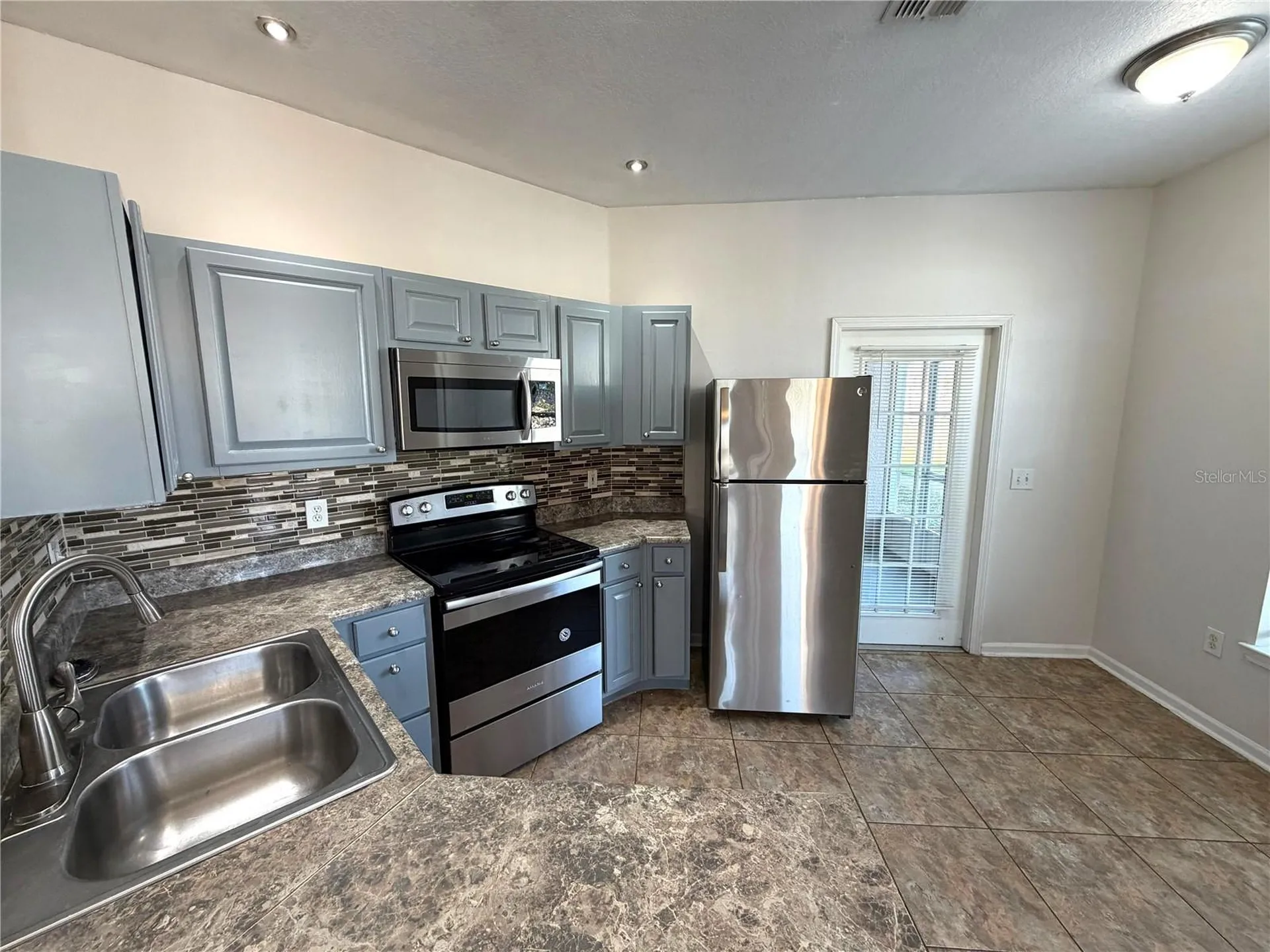 18022 Villa Creek Drive Tampa FL 33647