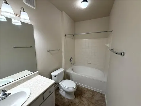 18022 Villa Creek Drive Tampa FL 33647