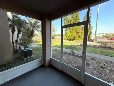18022 Villa Creek Drive Tampa FL 33647