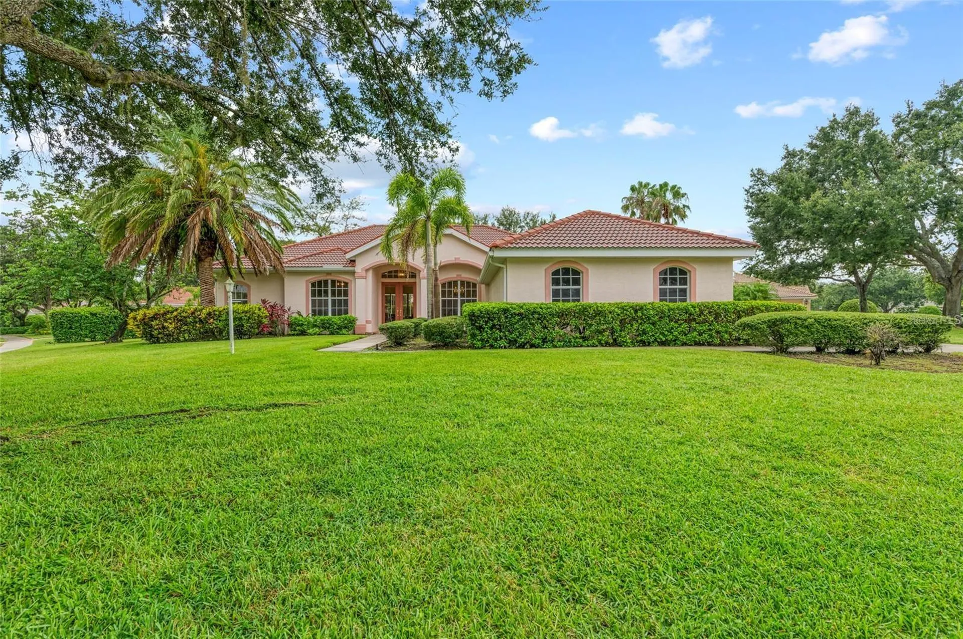 Sarasota FL, 8326 Misty Wood Court