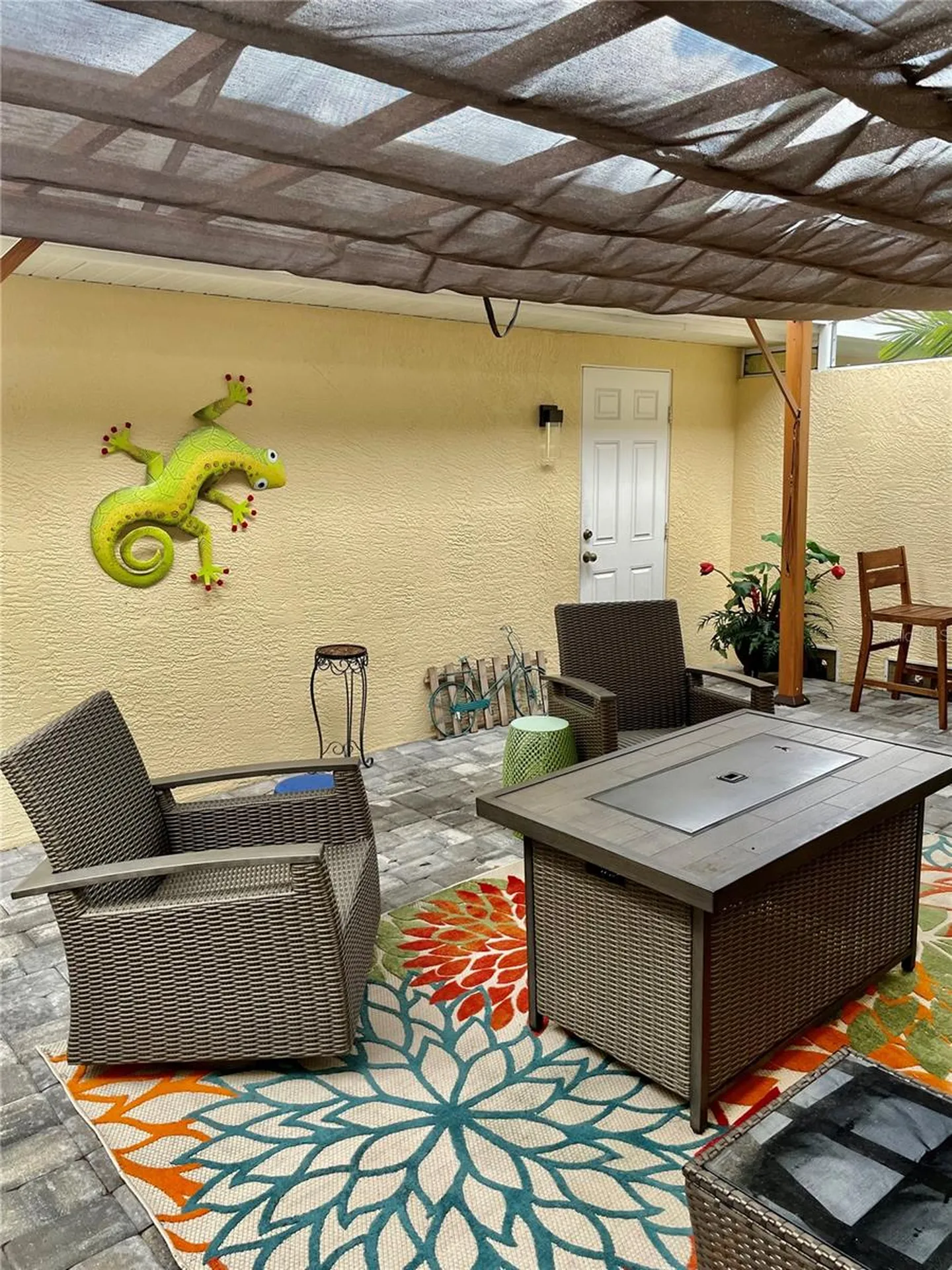 5635 Whitehead Street Bradenton FL 34203