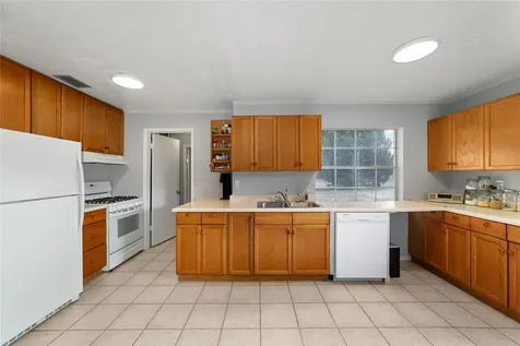 9488 N Sandree Drive Citrus Springs FL 34434