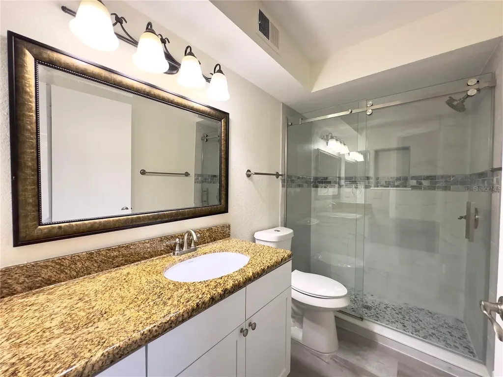 5140 Conroy Road Orlando FL 32811