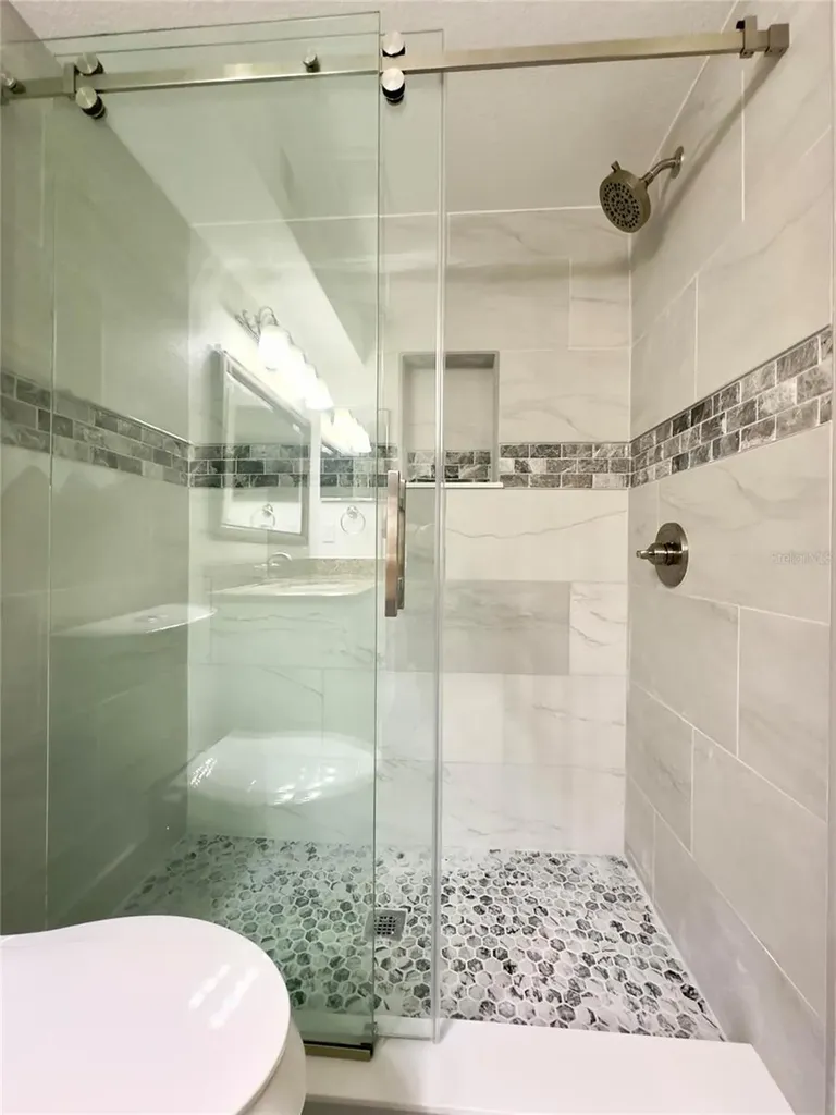 5140 Conroy Road Orlando FL 32811