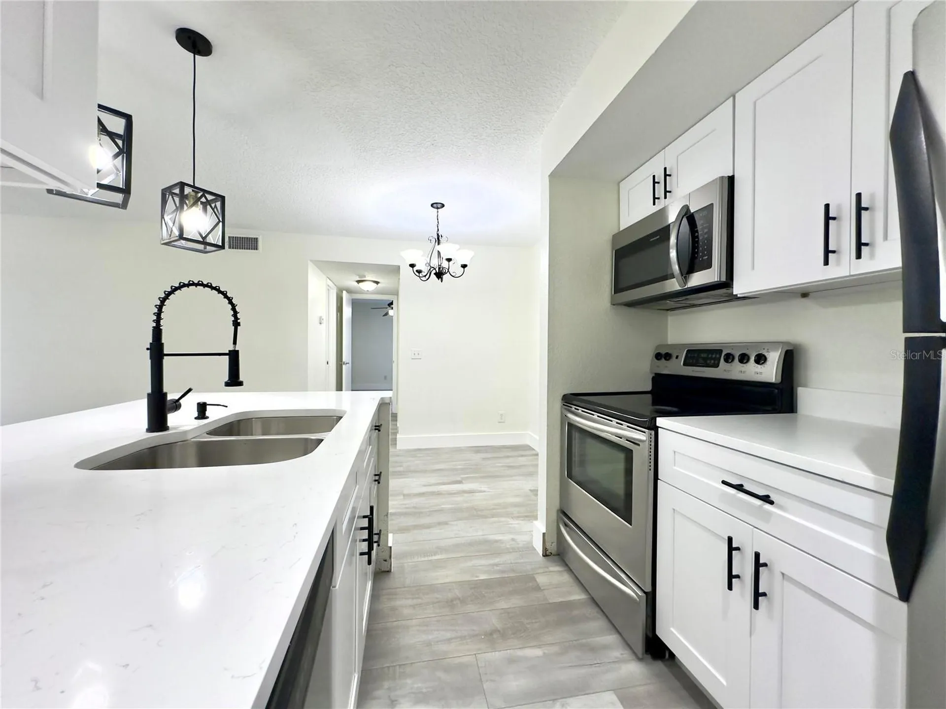 5140 Conroy Road Orlando FL 32811