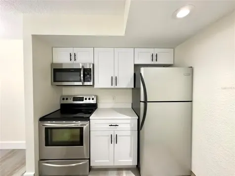 5140 Conroy Road Orlando FL 32811