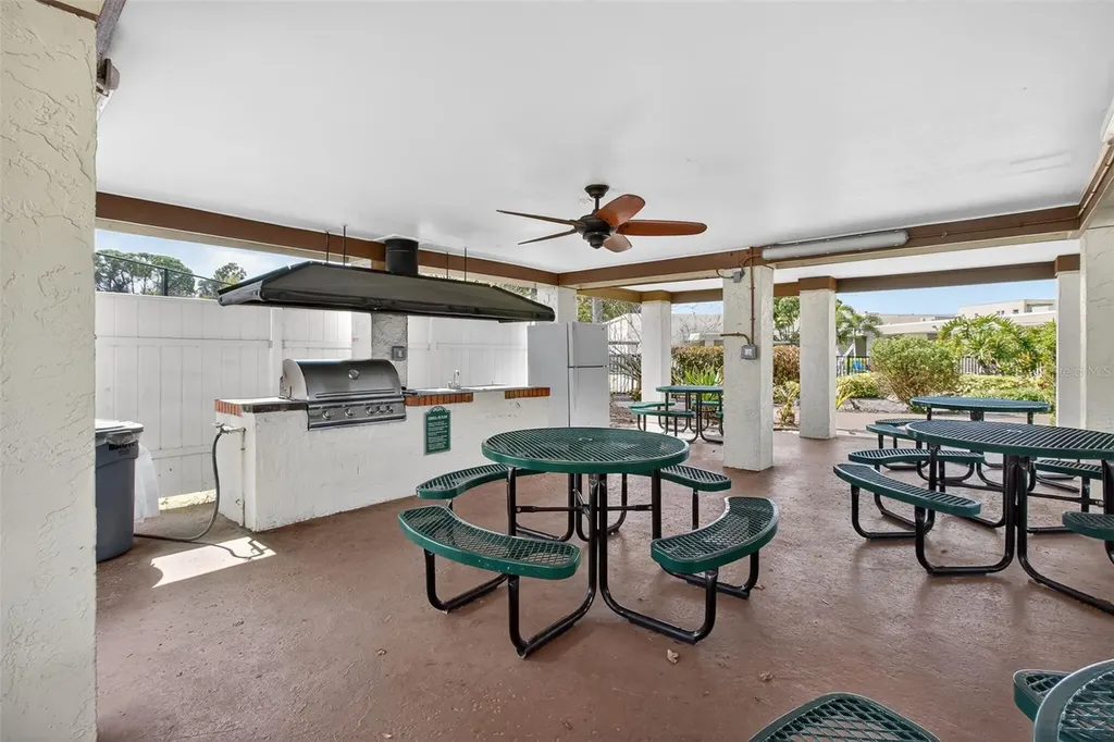 5920 80th Street N St Petersburg FL 33709