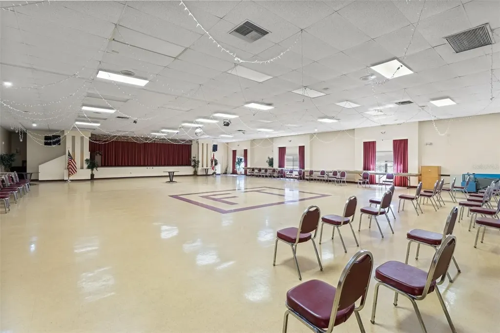 5920 80th Street N St Petersburg FL 33709