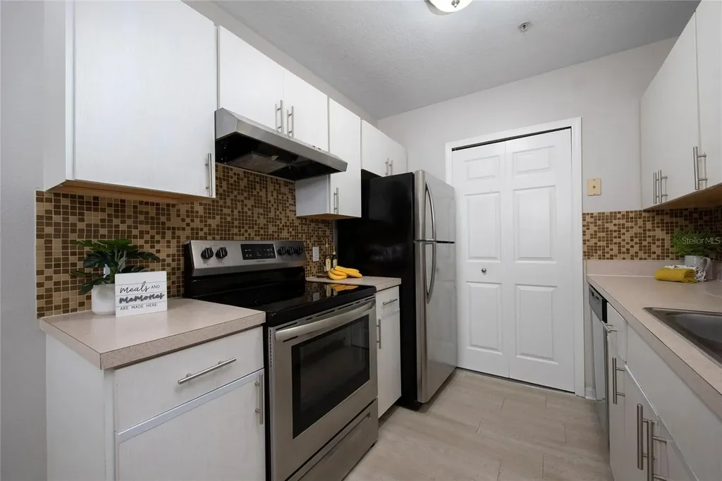 6548 Swissco Drive Orlando FL 32822