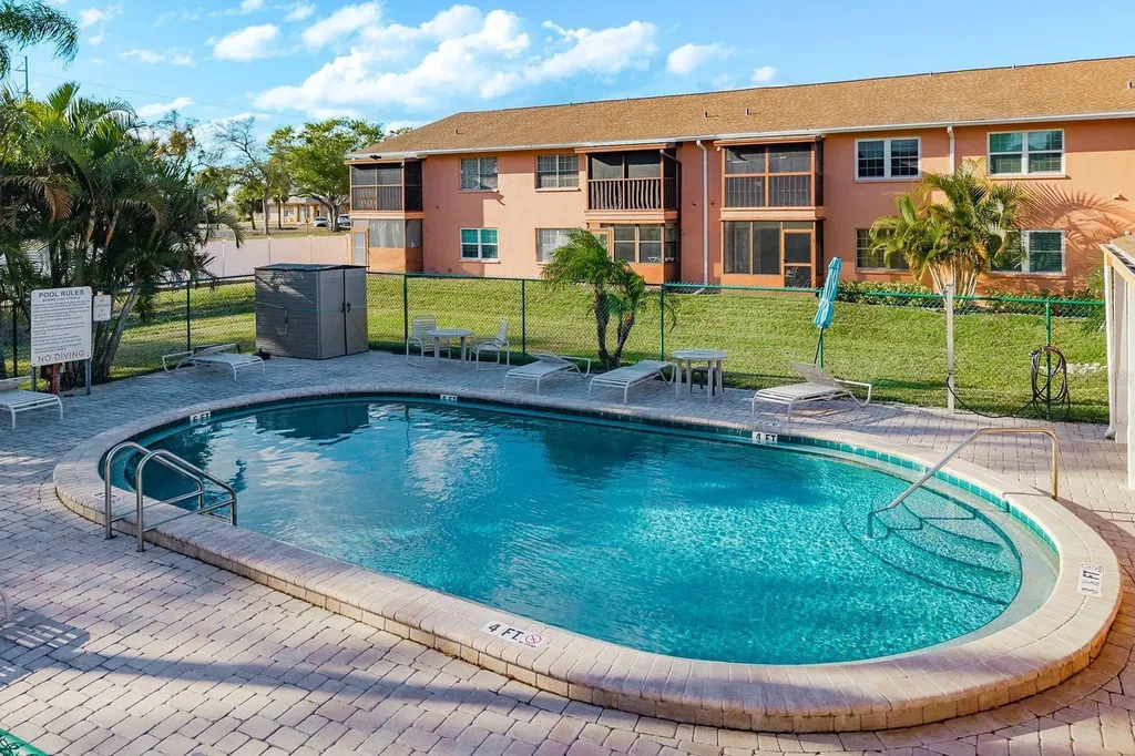 2250 Druid Road E Clearwater FL 33764
