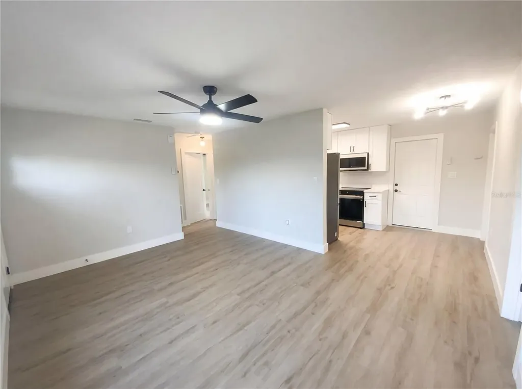 8710 94th Avenue Seminole FL 33777