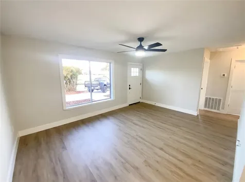 8710 94th Avenue Seminole FL 33777