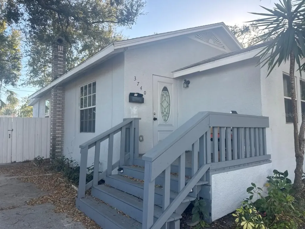 3740 28th Avenue S St Petersburg FL 33711