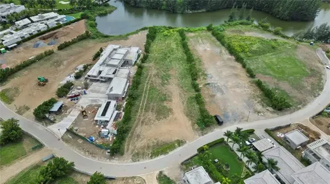 L5 Atlantic Drive 7000 Bahia Beach Drive Rio Grande PR 00745