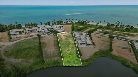 L5 Atlantic Drive 7000 Bahia Beach Drive Rio Grande PR 00745