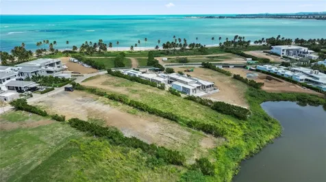 L5 Atlantic Drive 7000 Bahia Beach Drive Rio Grande PR 00745