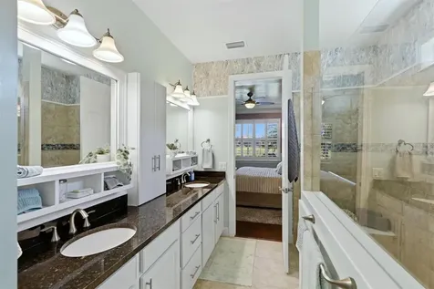 5357 Sundew Drive Sarasota FL 34238