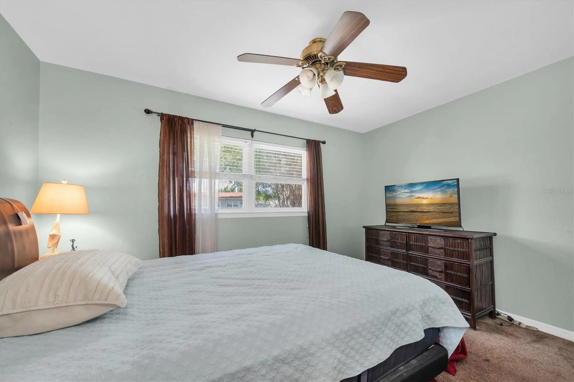1700 74th Avenue N St Petersburg FL 33702