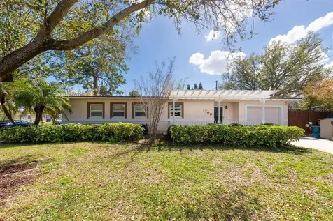 1700 74th Avenue N St Petersburg FL 33702