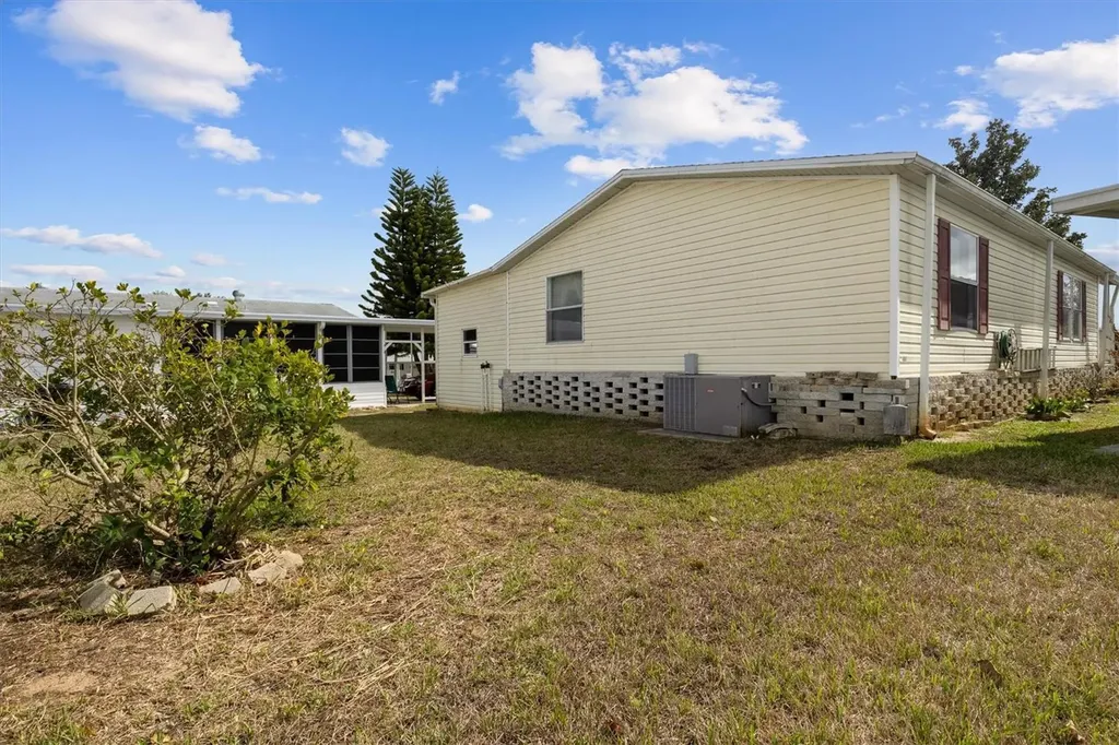 211 Glenwood Drive Lake Wales FL 33898